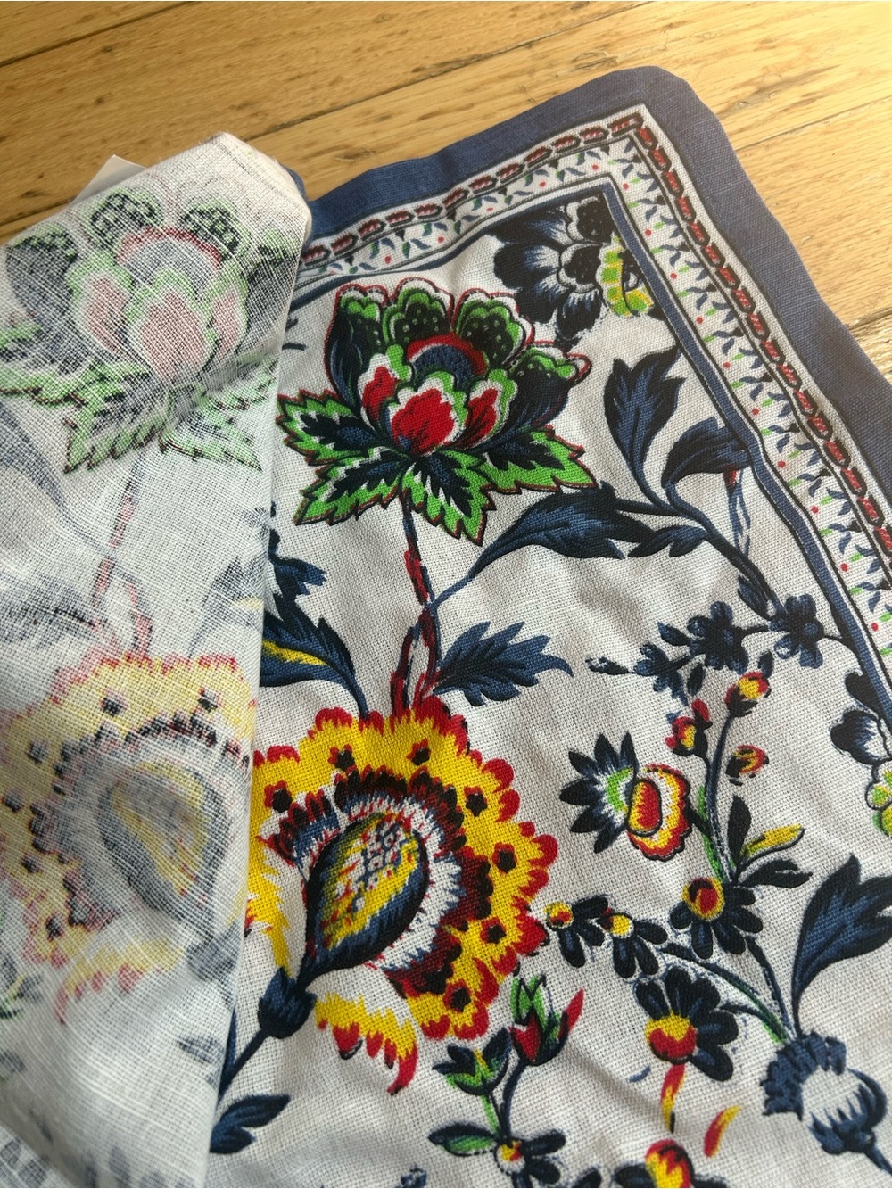 Set of 2 Fingercraft Floral Bird Cotton Linen Tablecloths Blue Multicolor - Picture 11 of 16
